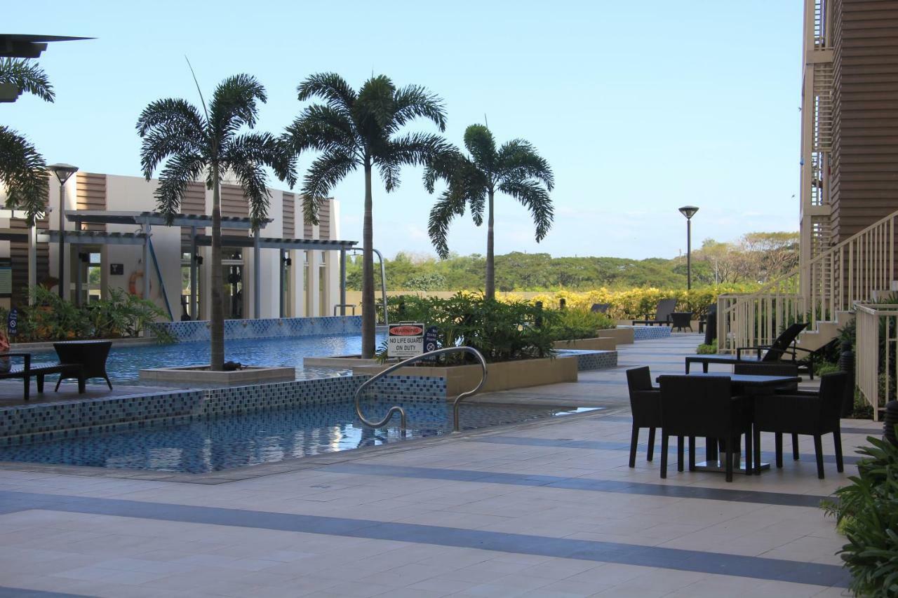 Marquee Residences Ángeles Extérieur photo